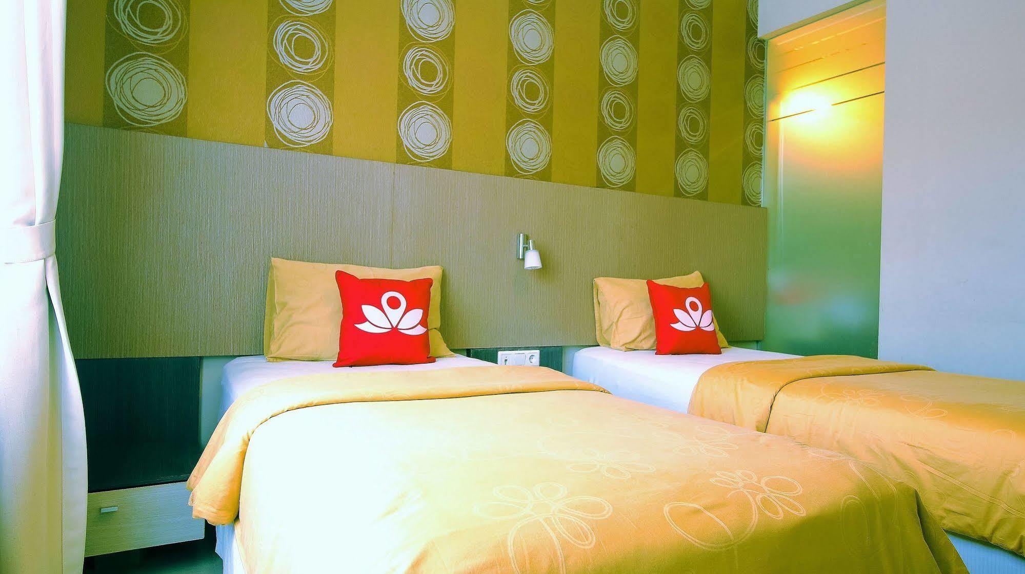 Zen Near Pvj Hotel 2*
